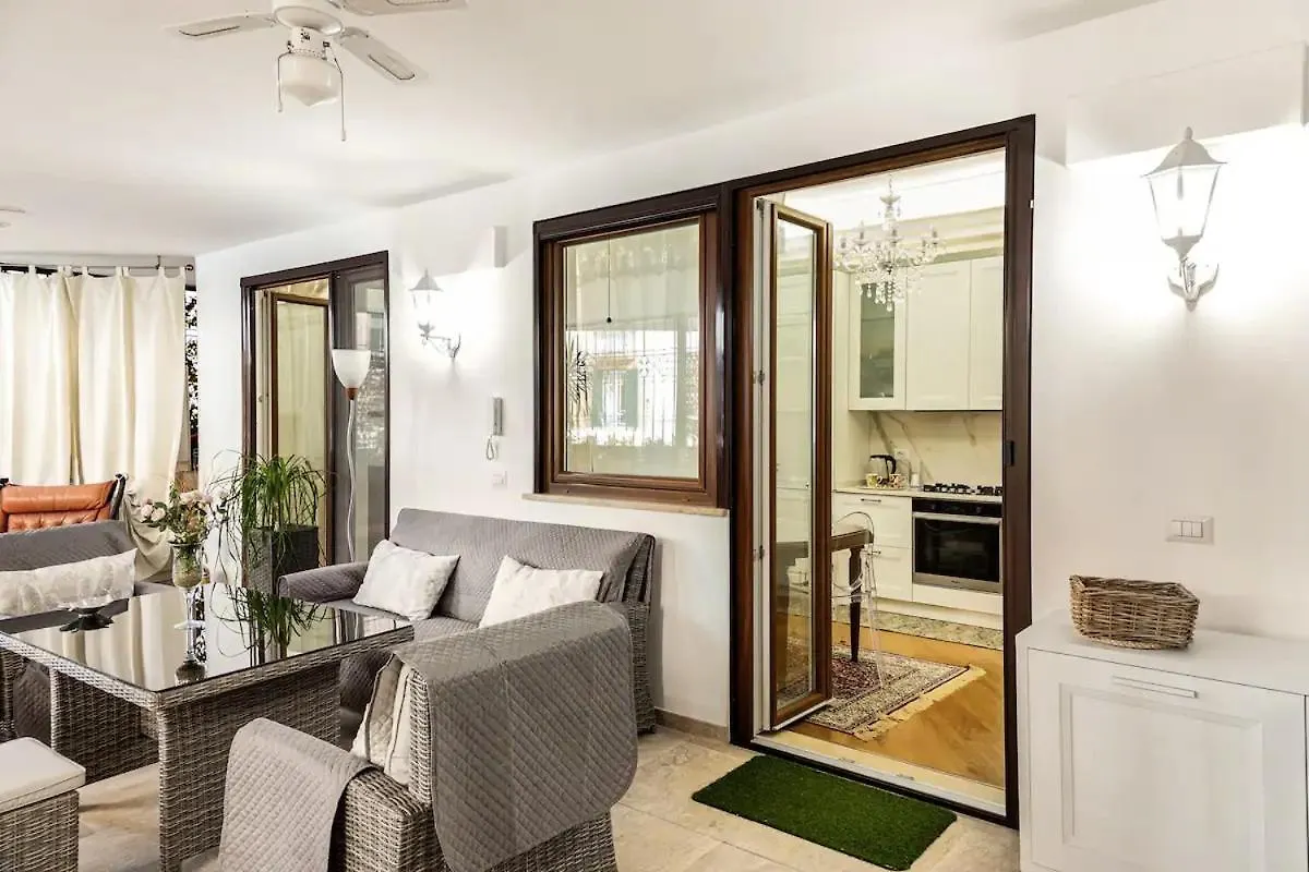 Menotti Elegant Apartment By 101Flats Rome 0*,  Italy